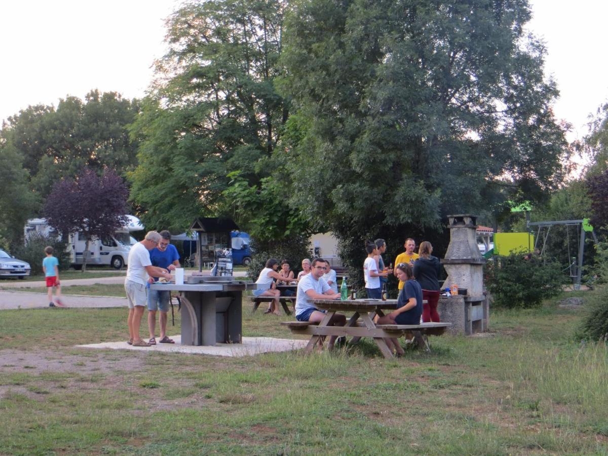 Camping Les Campagnes Rocamadour Exterior foto